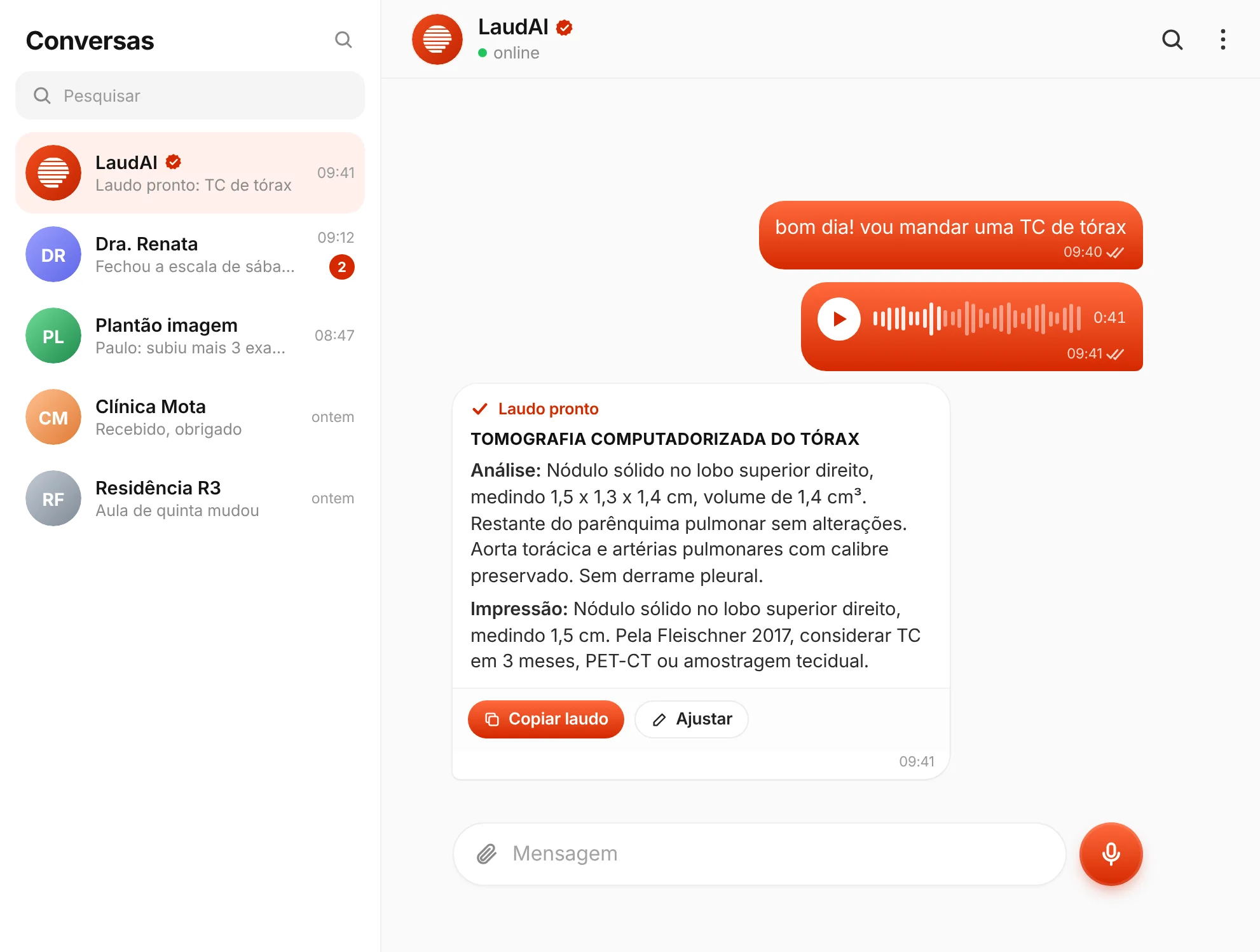O LaudAI no WhatsApp do computador: a conversa aberta com o áudio enviado e o laudo de uma TC de tórax pronto.